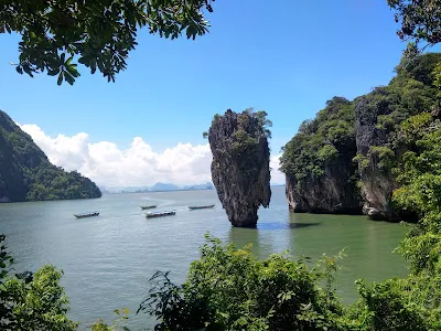 James Bond island